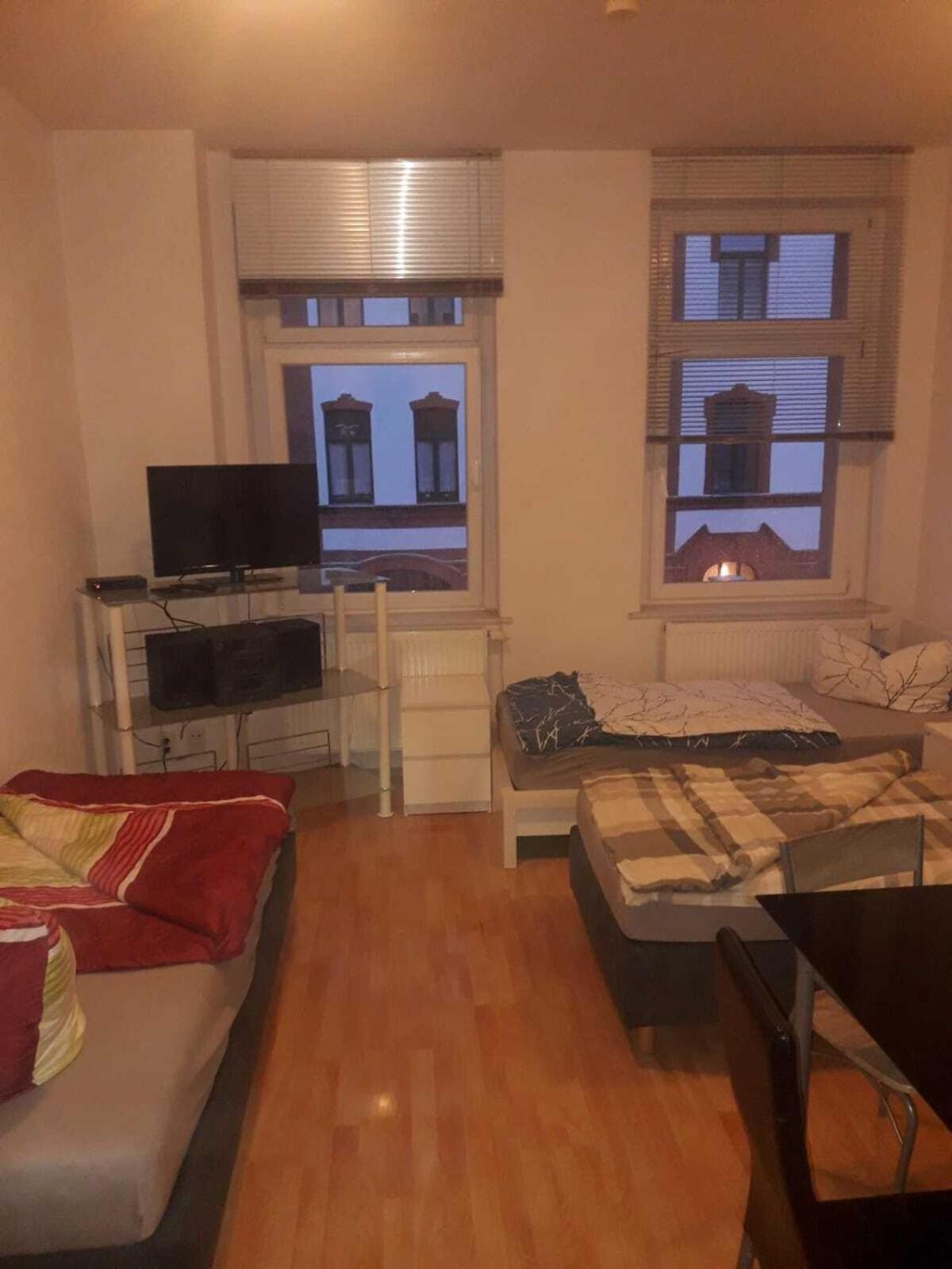 Hostel Im Medizinerviertel Halle  Rum bild