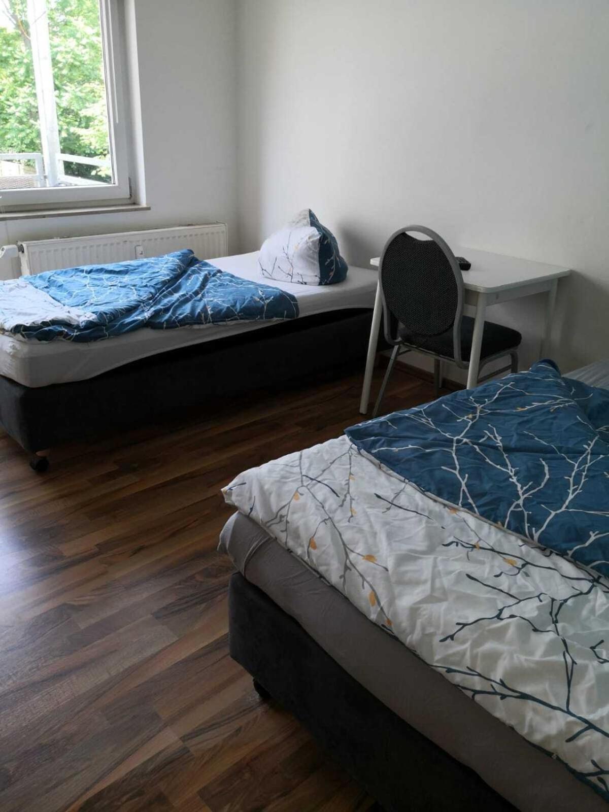 Hostel Im Medizinerviertel Halle  Exteriör bild