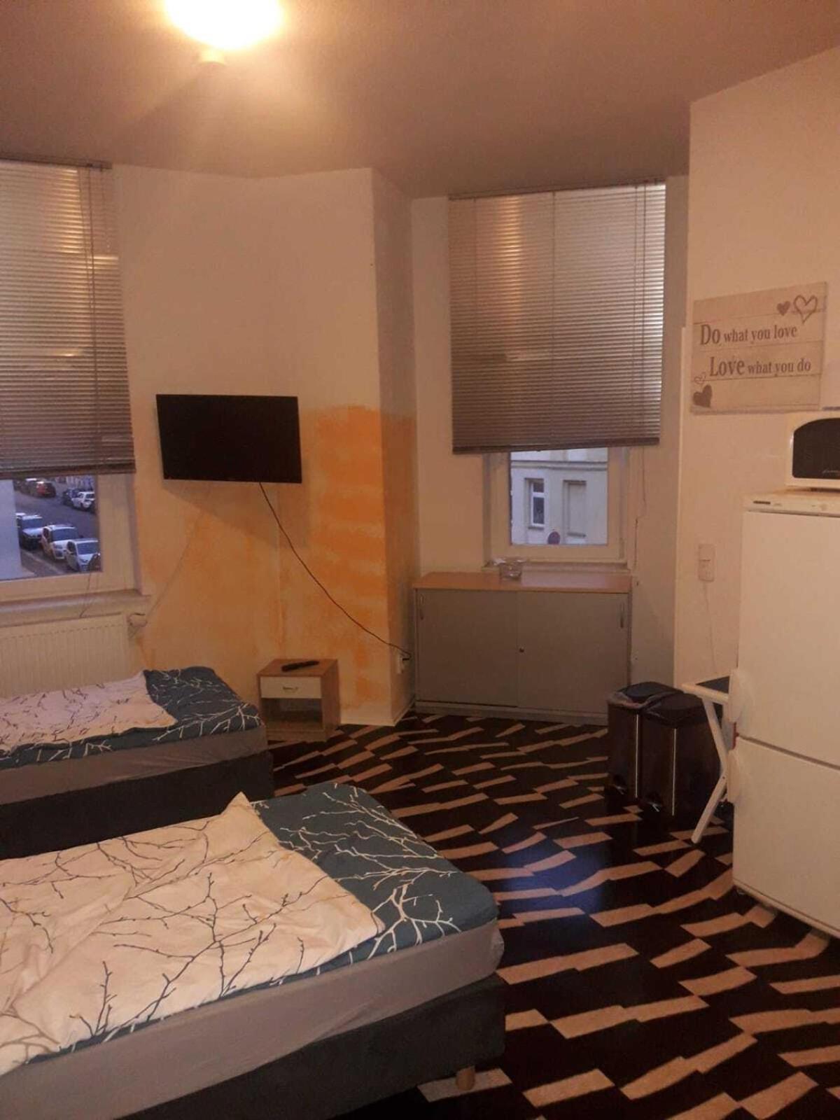 Hostel Im Medizinerviertel Halle  Rum bild